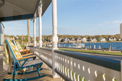 Favorite Martha’s Vineyard Hotels - New England Today