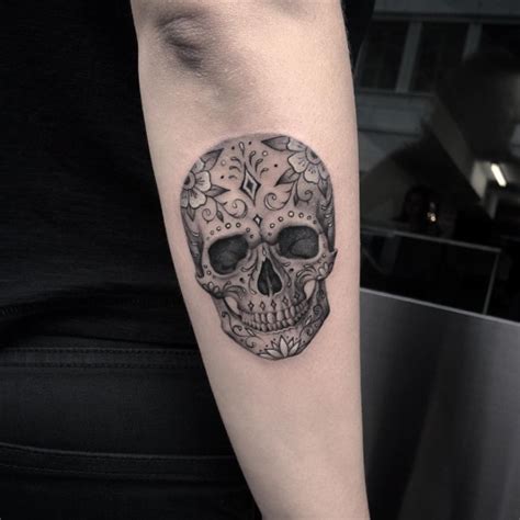 The Coolest Skull Tattoos You'll Ever See (50 PHOTOS) - TattooBlend