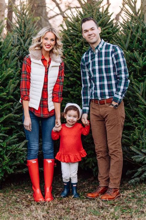 Christmas Tree Farm Picture Outfits | Printable Templates Free