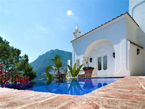 5 Luxury Hotels on the Amalfi Coast | Travel.Luxury