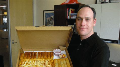 Pizza Hut targets value with $10 Dinner Box | Nation's Restaurant News