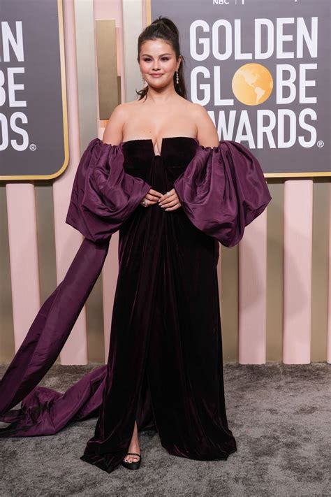 Selena Gomez – Golden Globe Awards 2023 • CelebMafia