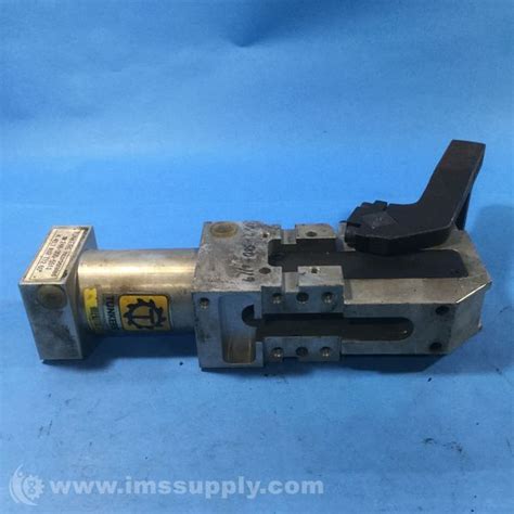 Tunkers K 40.1 A12 T12 60 Degree Pneumatic Clamp - IMS Supply