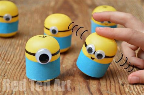 Minion Crafts - Weebles made from Kindersurprise Egg Capsules! - Red ...