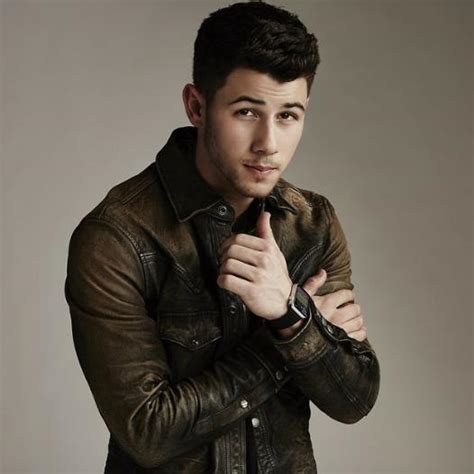 Pink & Hot: Nick Jonas Diabetes Campaign