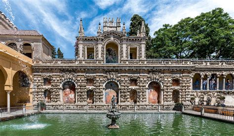 Discover the history of the Alcazar of Seville | Dosde