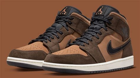 Air Jordan 1 Mid - 'Brown' | Shelflife