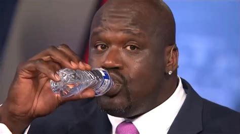 Shaq holding a water bottle. : ShaqHoldingThings