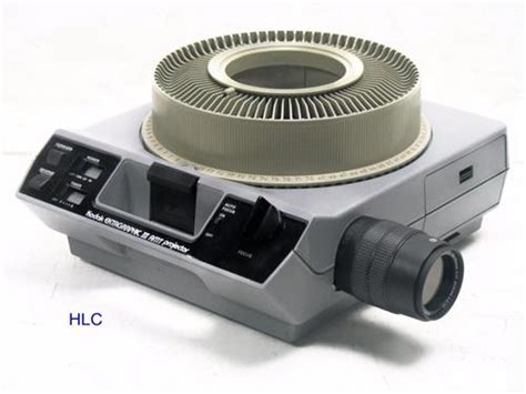 Kodak 35mm Slide Projector - Holt AV