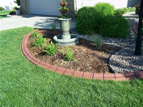 21 Curved Brick Garden Edging Ideas To Try This Year | SharonSable