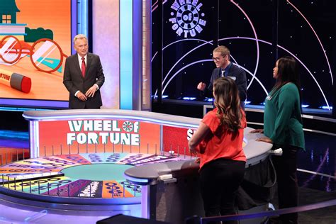 ‘Wheel of Fortune’ Returns with Original Episodes, New Set | TVLine