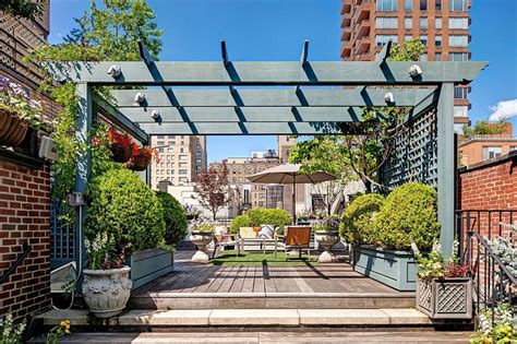 8 Ravishing Rooftop Retreats with Elevated Style