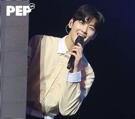 IN PHOTOS: Korean heartthrob Cha Eun Woo surprises fans with this Pinoy song | PEP.ph