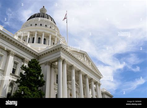 Sacramento Capitol Building Stock Photo - Alamy