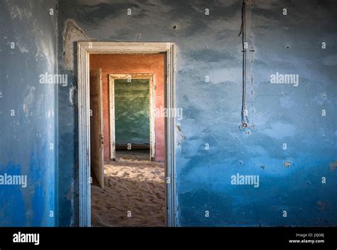 Abandoned ghost town of Kolmanskop in Namibia Stock Photo - Alamy