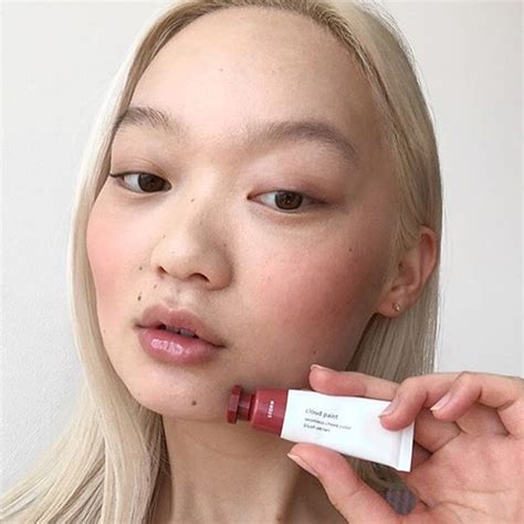 Review: Glossier's New Cloud Paint in Dawn and Storm