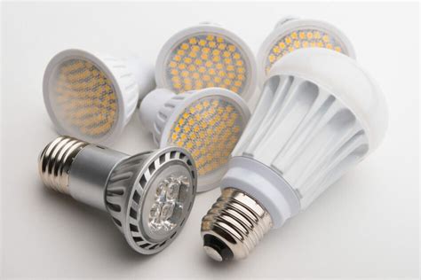 Are LED Bulbs Filled With Gas? - LampHQ