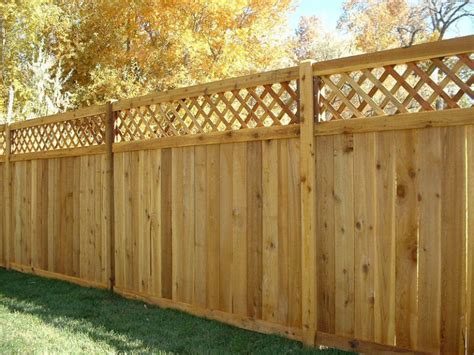 Lattice Top Privacy Fence - Fence & Deck Supply