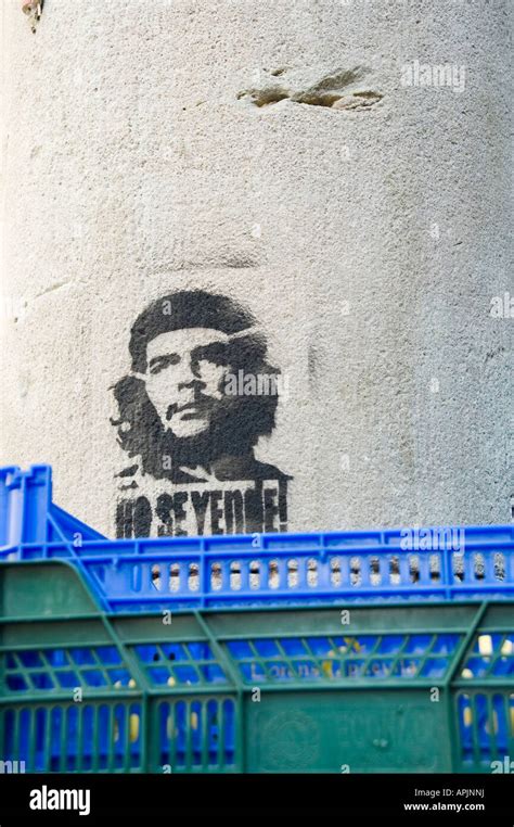 Che Guevara graffiti Stock Photo - Alamy