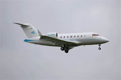 Bombardier Challenger 605 - Price, Specs, Photo Gallery, History - Aero Corner