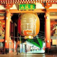 Kaminarimon\'s Giant Lantern Long Exposure Night Photo