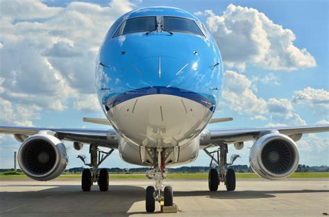 KLM Cityhopper expands fleet with two new Embraers