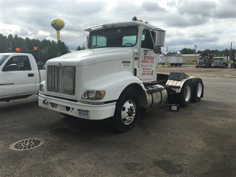 Heavy Duty Trucks: Auction Heavy Duty Trucks