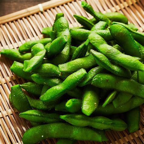 Edamame: Nutrition, Health Benefits, and Edamame Recipes