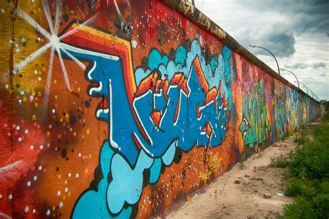 Berlin Wall Art - What Remains 30 Years after the Fall of the Wall? | ContemporaryNomad.com