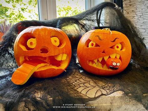 Best Pumpkin Carving Ideas for Halloween - 5 quick & scary pumpkin face designs - Hiking ...