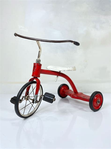 Garton Tricycle , Antique Tricycle , Vintage Tricycle , Photography Prop , Boys Room Decor , Red ...