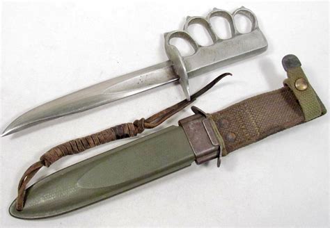 RARE US WW2 ARMY MILITARY COMBAT FIGHTING KNUCKLE KNIFE W/ SCABBARD