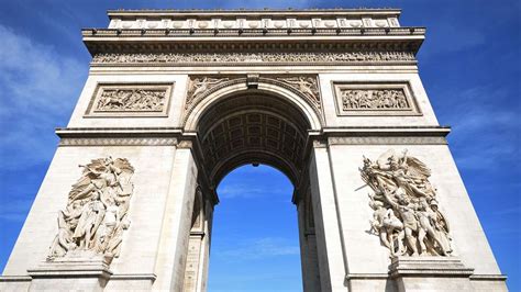 French Landmarks - 30 Must-See Famous Landmarks in France