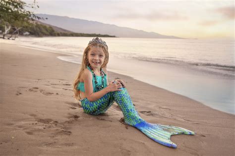 Sunset Mermaid Session in San Diego - Baobab Photography