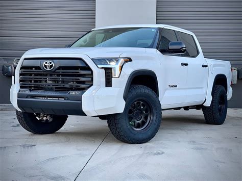 2022 Lifted Toyota Tundra