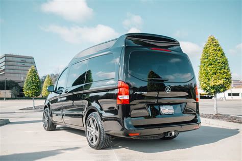 Vehicle Spotlight | 2020 Mercedes Metris Van | Mercedes-Benz of Sugar Land