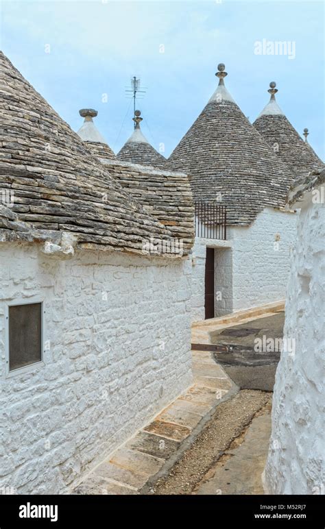 Trulli houses in Alberobello, Italy Stock Photo - Alamy