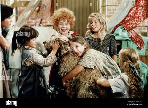 AILEEN QUINN, ANNIE, 1982 Stock Photo - Alamy