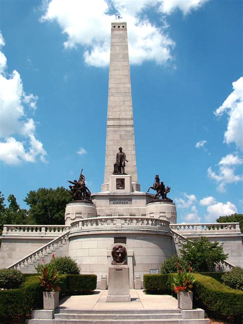 File:Abraham Lincoln Tomb Springfield Illiois.jpg - Wikimedia Commons