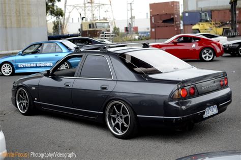 Another example of a Skyline 4-door, this time the R33! Too bad they didn't make a GT-R version.