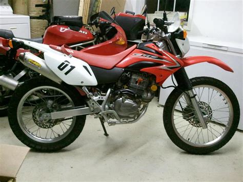 2011 Honda CRF230L - Moto.ZombDrive.COM