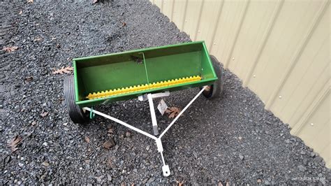 #0668 30" Drop Spreader $65.00 | JM Equipment