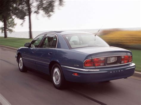 Music Directory: Buick Park Avenue Ultra 2001