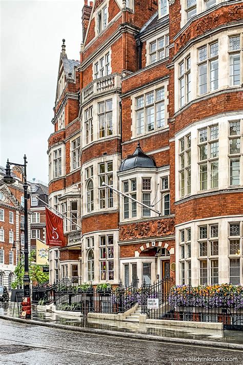 Things to Do in Mayfair, London - A Beautiful Guide to the Area