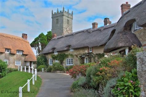 "Godshill, Isle of Wight" by David Milligan at PicturesofEngland.com