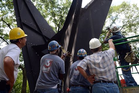 Puzzle of giant Calder sculpture is taken apart at Smithsonian for care and mind-bending ...