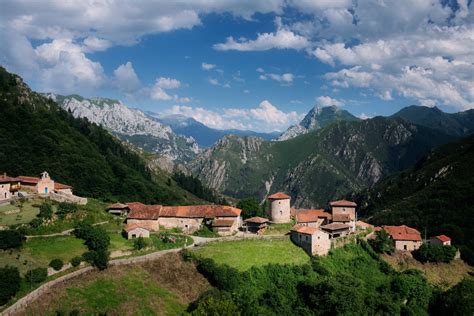 Today it's the day of Asturias, the mountain region in Northern Spain ...