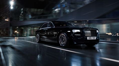 Rolls Royce Cullinan Black Badge Wallpaper