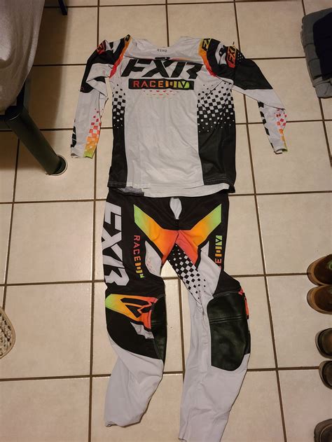 FXR riding gear Combo Large/34 | MX Locker