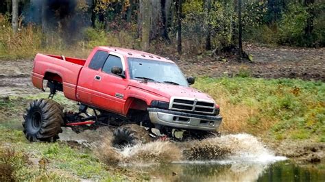 Lifted Dodge Ram Mudding